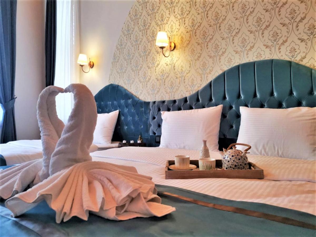 The Independent Hotel Taksim Istanbul Bagian luar foto