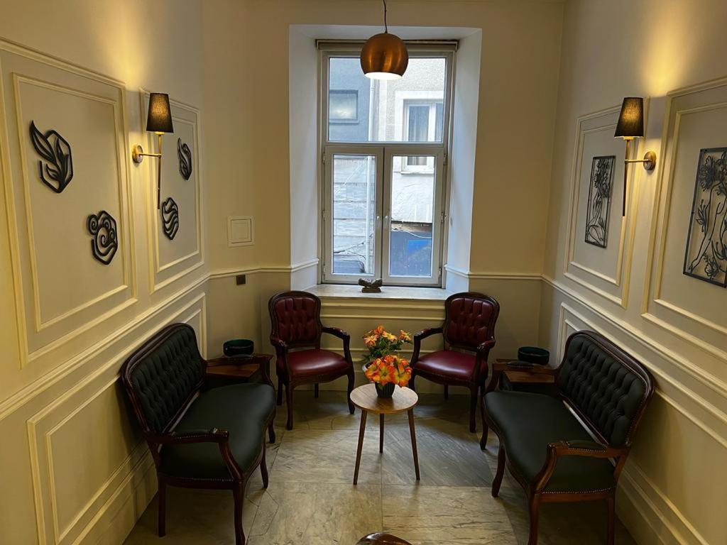 The Independent Hotel Taksim Istanbul Bagian luar foto